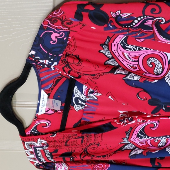 Peter Nygard boho floral Paisley button down tie front top size 12 petite - Picture 2 of 5